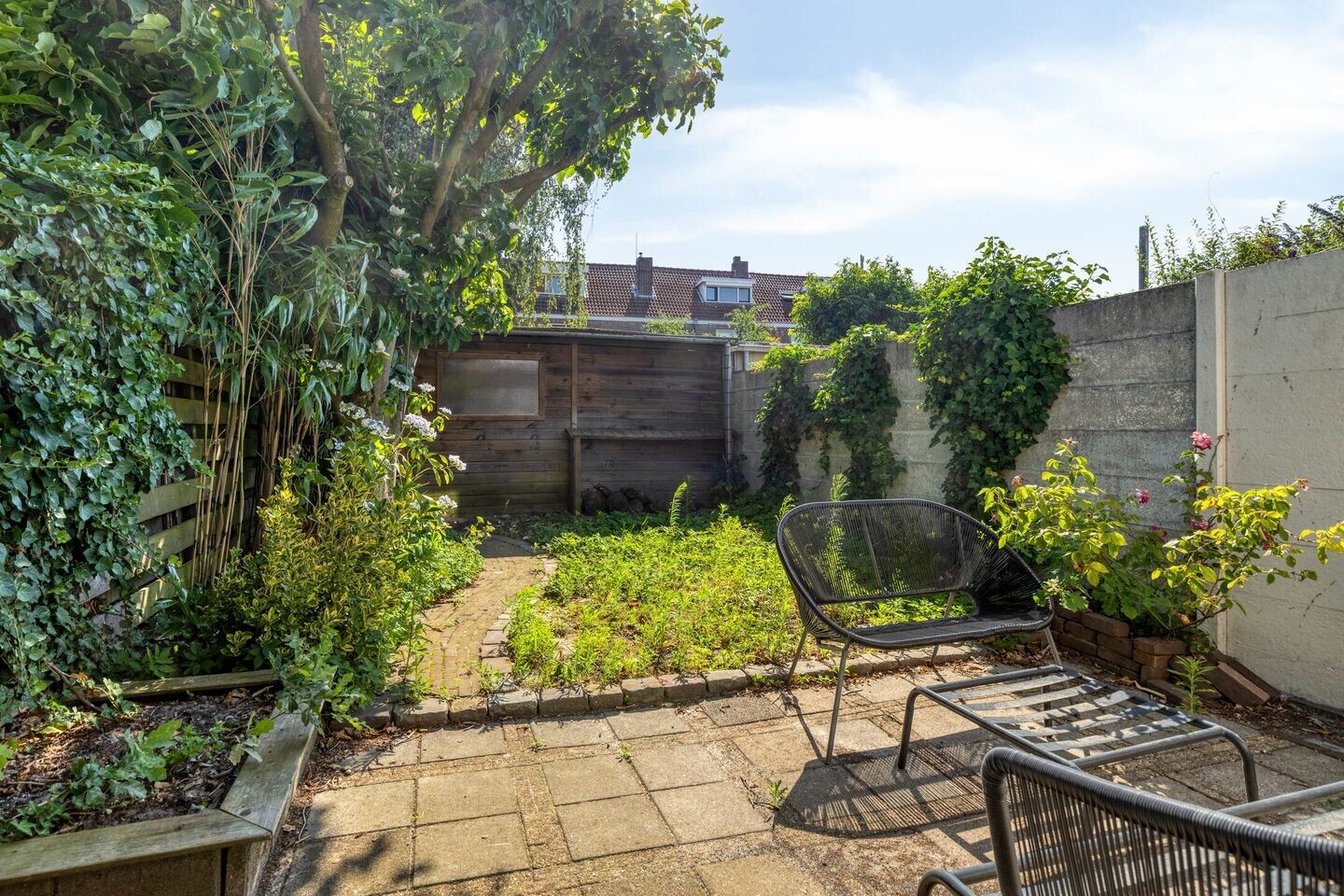 Tussenwoning te koop: Heezerweg 134, Eindhoven