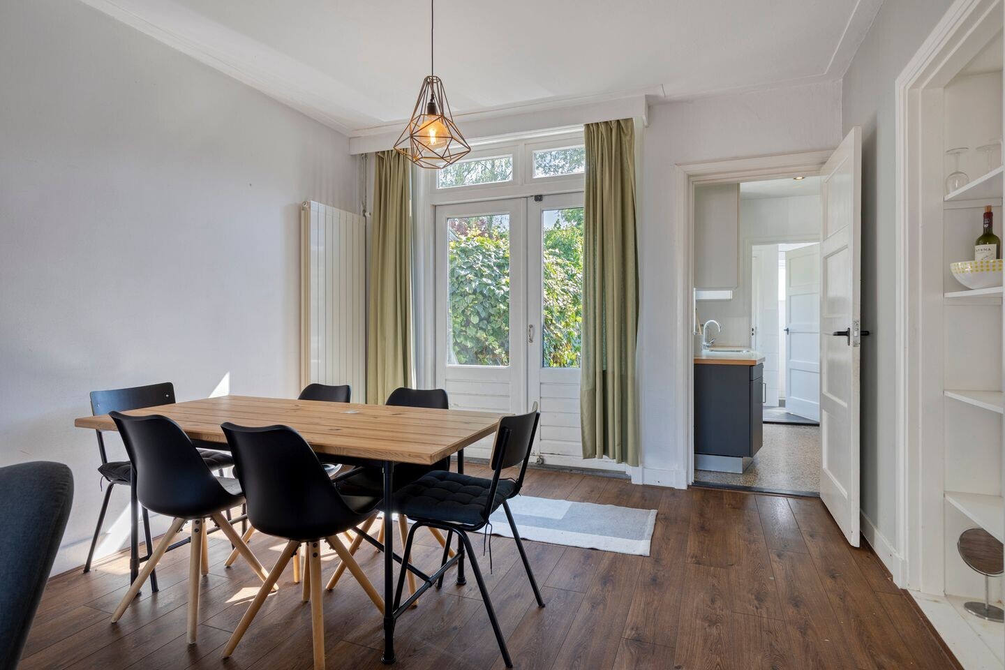 Tussenwoning te koop: Heezerweg 134, Eindhoven