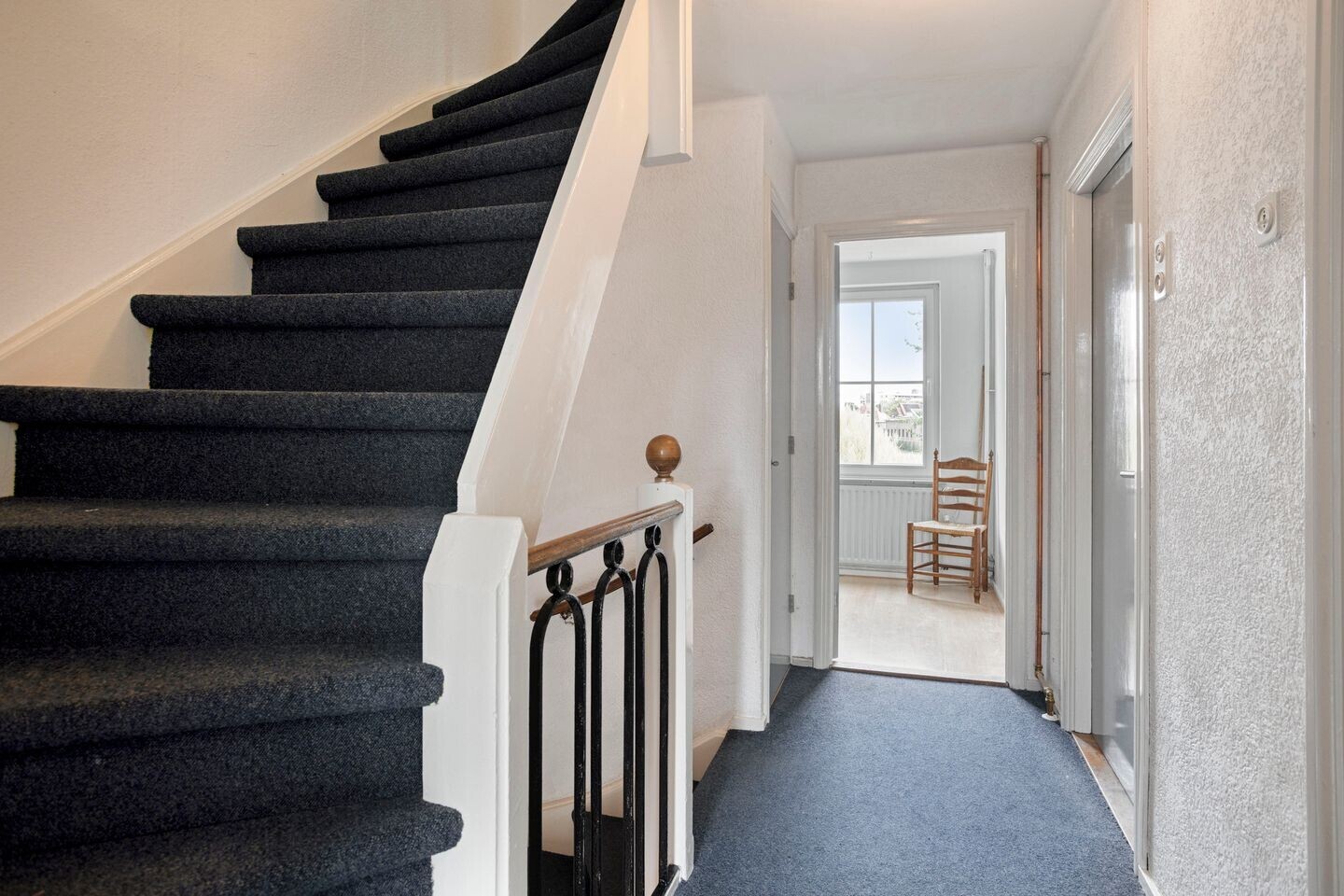 Tussenwoning te koop: Anna Bijnsweg 6, Eindhoven