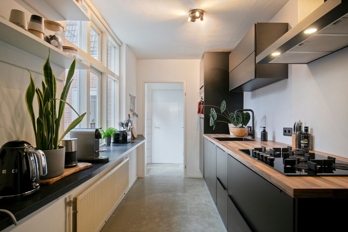 Tussenwoning te koop: St Lambertusstraat 1A, Eindhoven