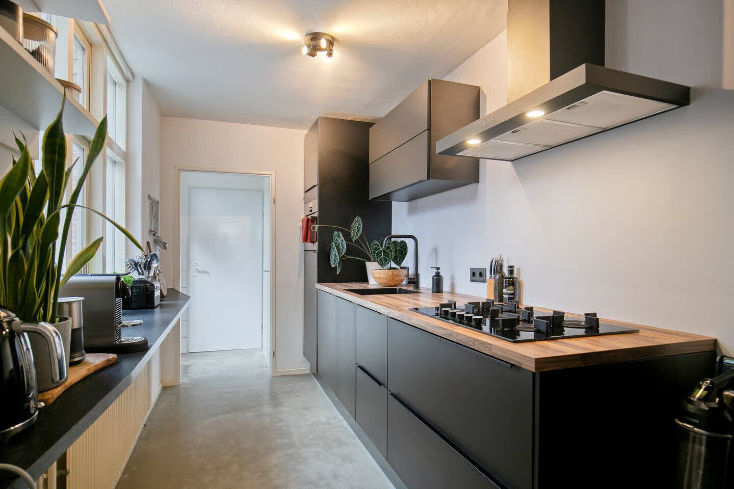 Tussenwoning te koop: St Lambertusstraat 1A, Eindhoven