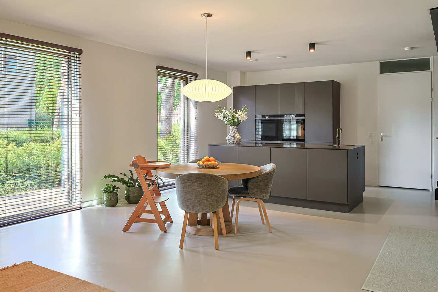 Hoekwoning te koop: Philips de Schonepad 12, Eindhoven