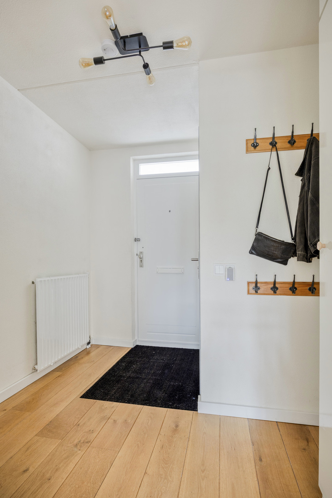 Tussenwoning te koop: Jacobus Deckersstraat 111, Eindhoven
