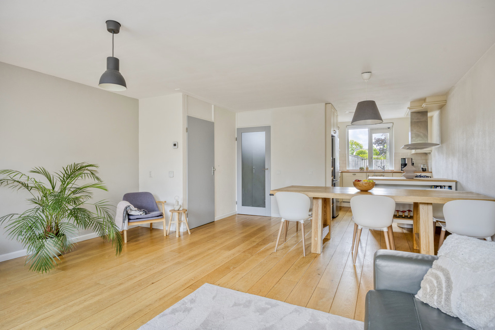 Tussenwoning te koop: Jacobus Deckersstraat 111, Eindhoven