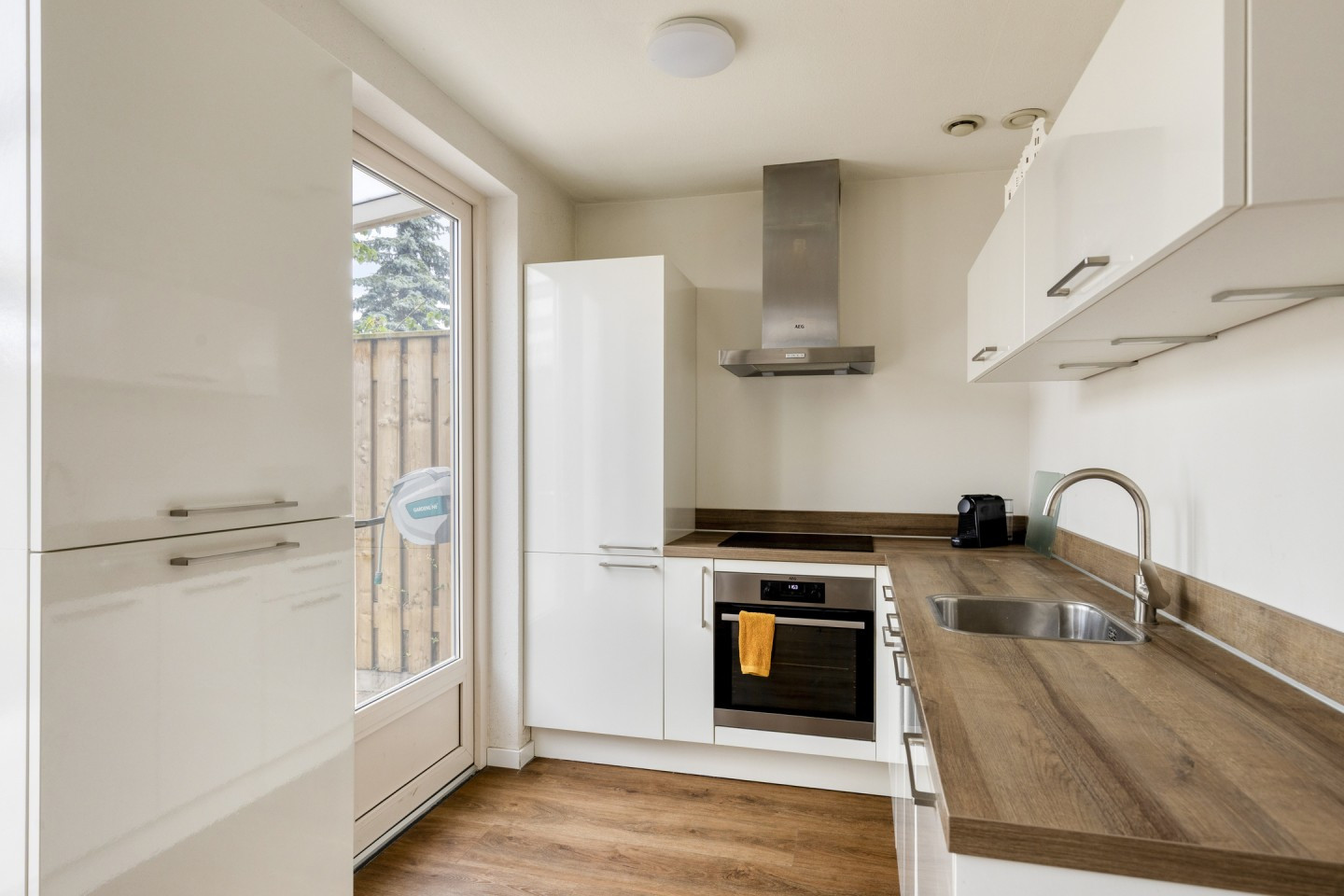 Hoekwoning te koop: Schouwbroekseweg 8B, Eindhoven