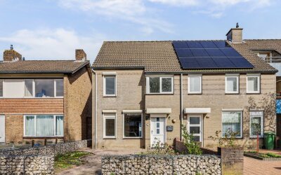 Newtonplein 18