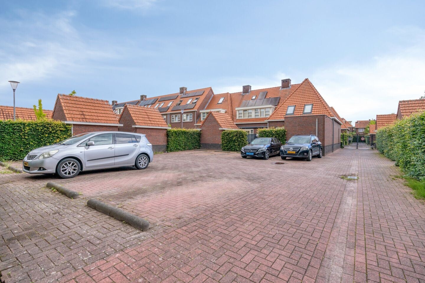 Hoekwoning te koop: Alard du Hamelstraat 48, Eindhoven