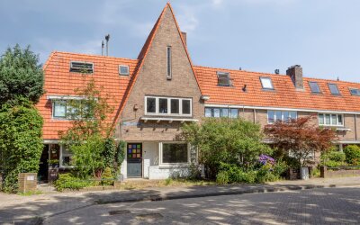 Pastoor van Arsplein 24