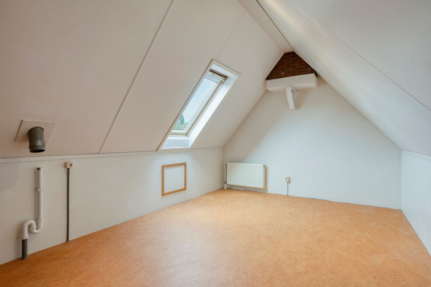 Tussenwoning te koop: Cornelis Bloemaertstraat 26, Eindhoven