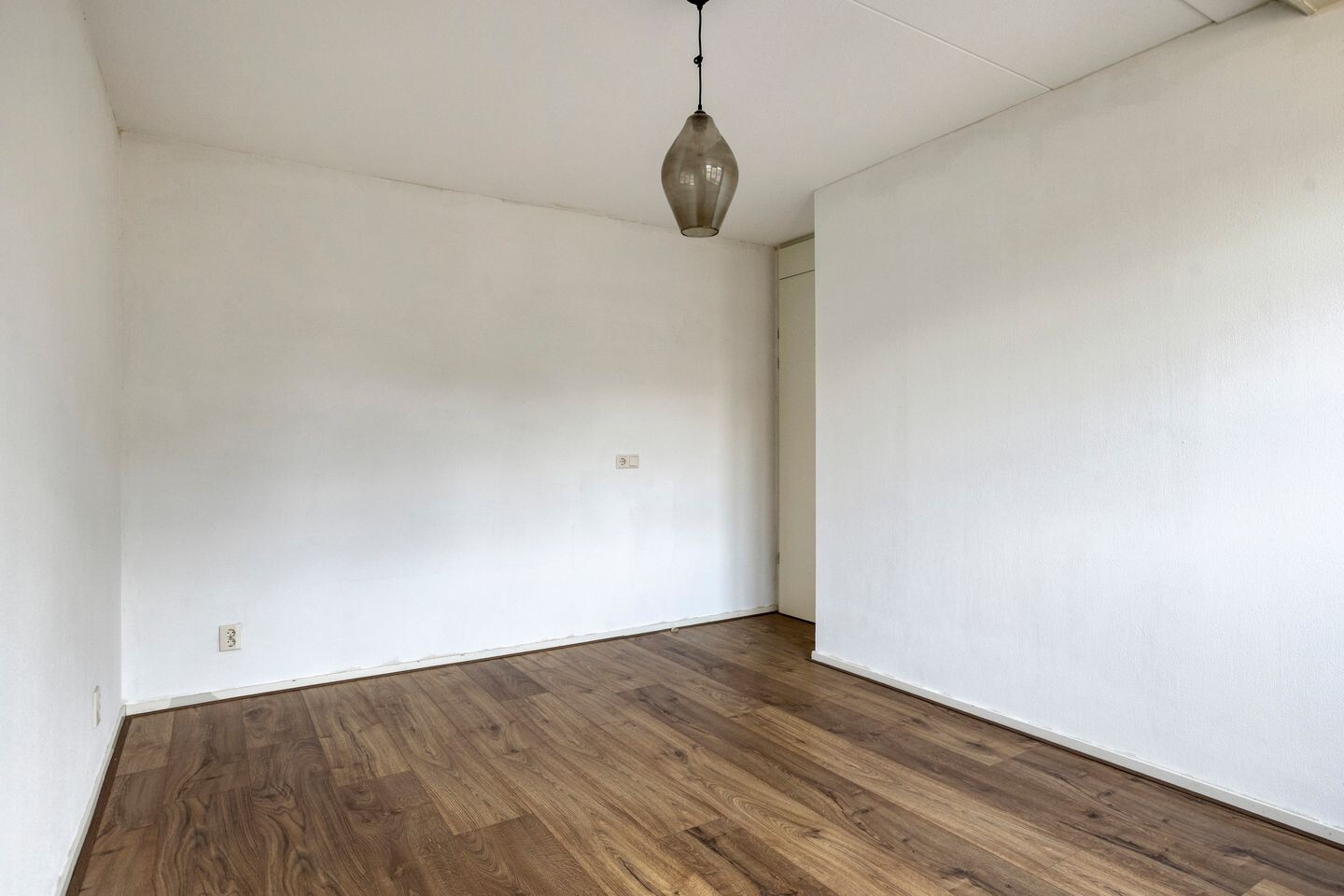Tussenwoning te koop: Cornelis Bloemaertstraat 26, Eindhoven