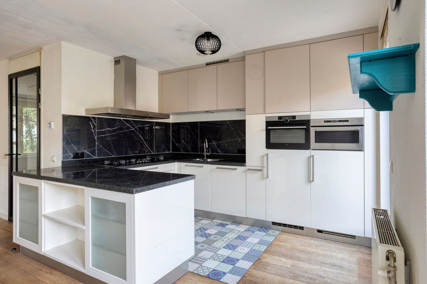 Tussenwoning te koop: Cornelis Bloemaertstraat 26, Eindhoven