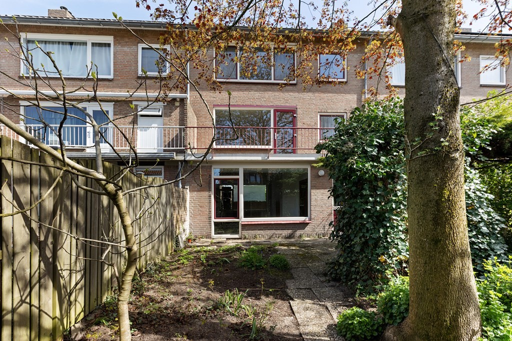 Tussenwoning te koop: Dr Berlagelaan 55, Eindhoven