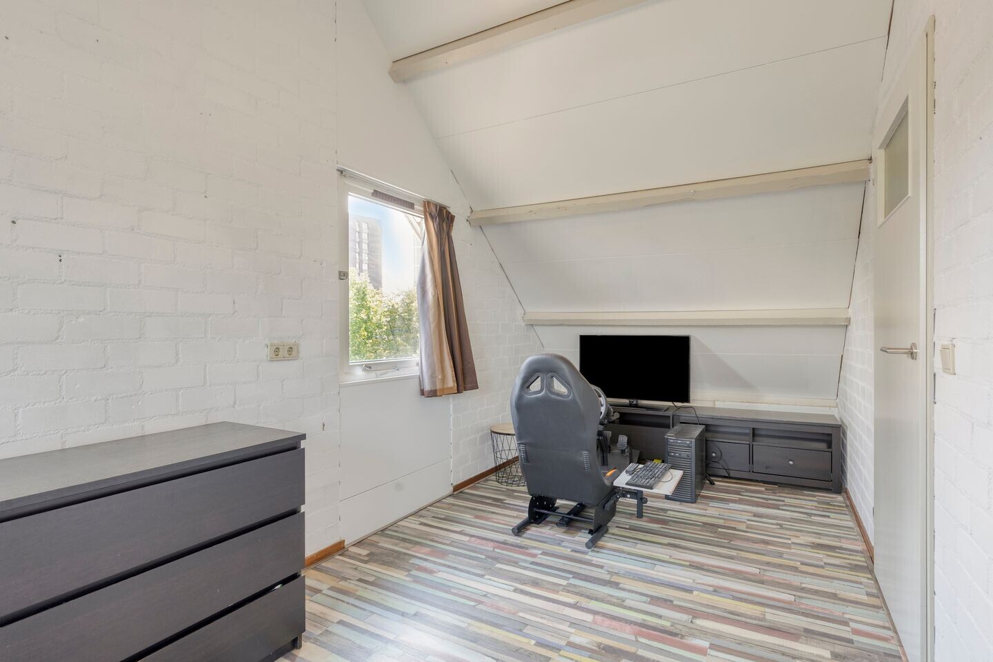 Tussenwoning te koop: Europalaan 148, Eindhoven