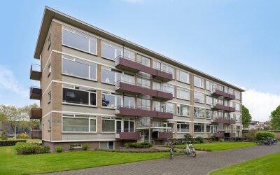 Kaarderstra. 24