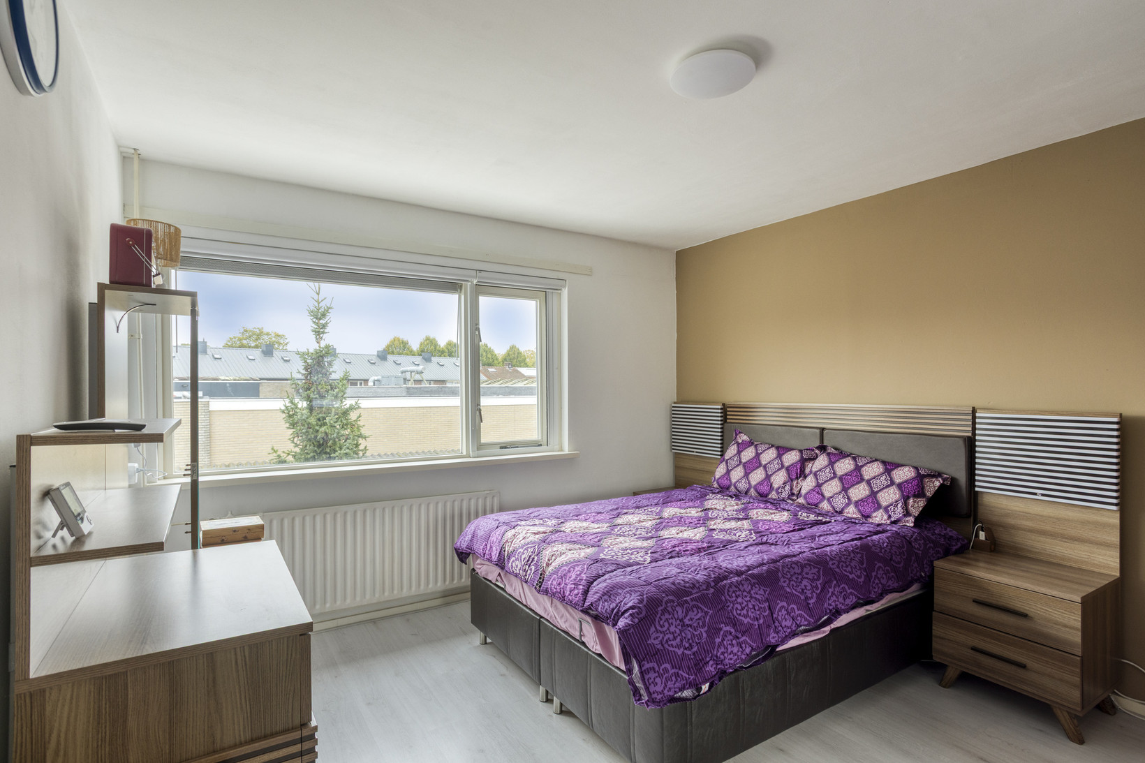 Tussenwoning te koop: Generaal Dibbetslaan 102A, Eindhoven