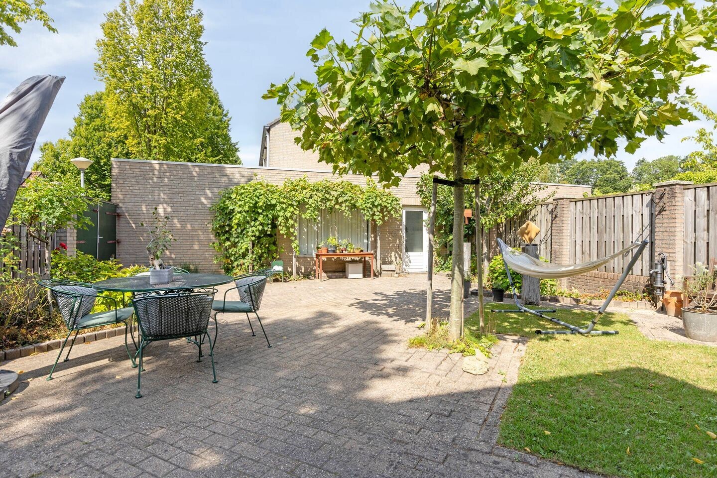 Hoekwoning te koop: Generaal de Gaullelaan 8, Eindhoven