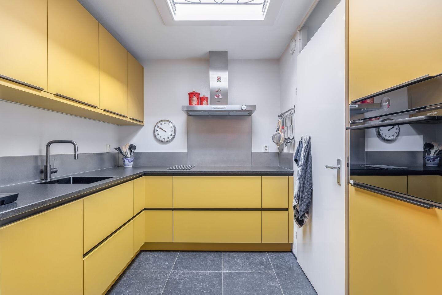 Tussenwoning te koop: Bartholomeus Diazlaan 21, Eindhoven