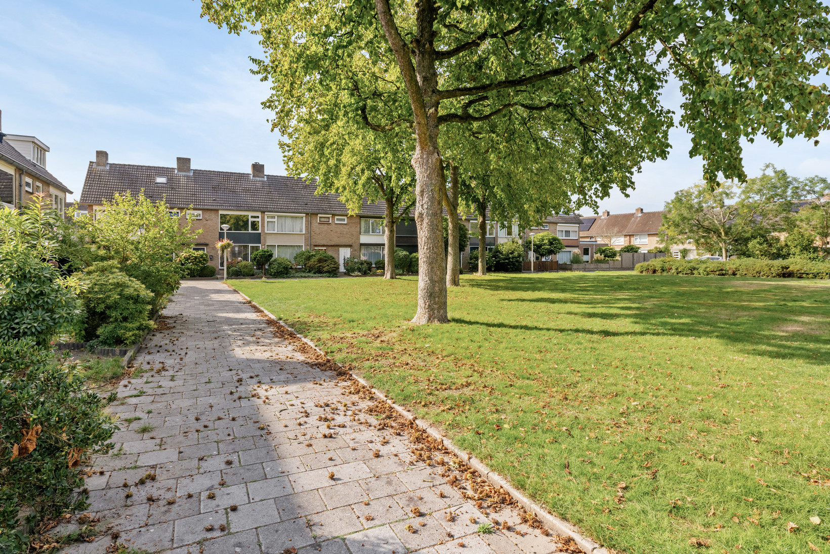 Tussenwoning te koop: Adelaertstraat 28, Eindhoven