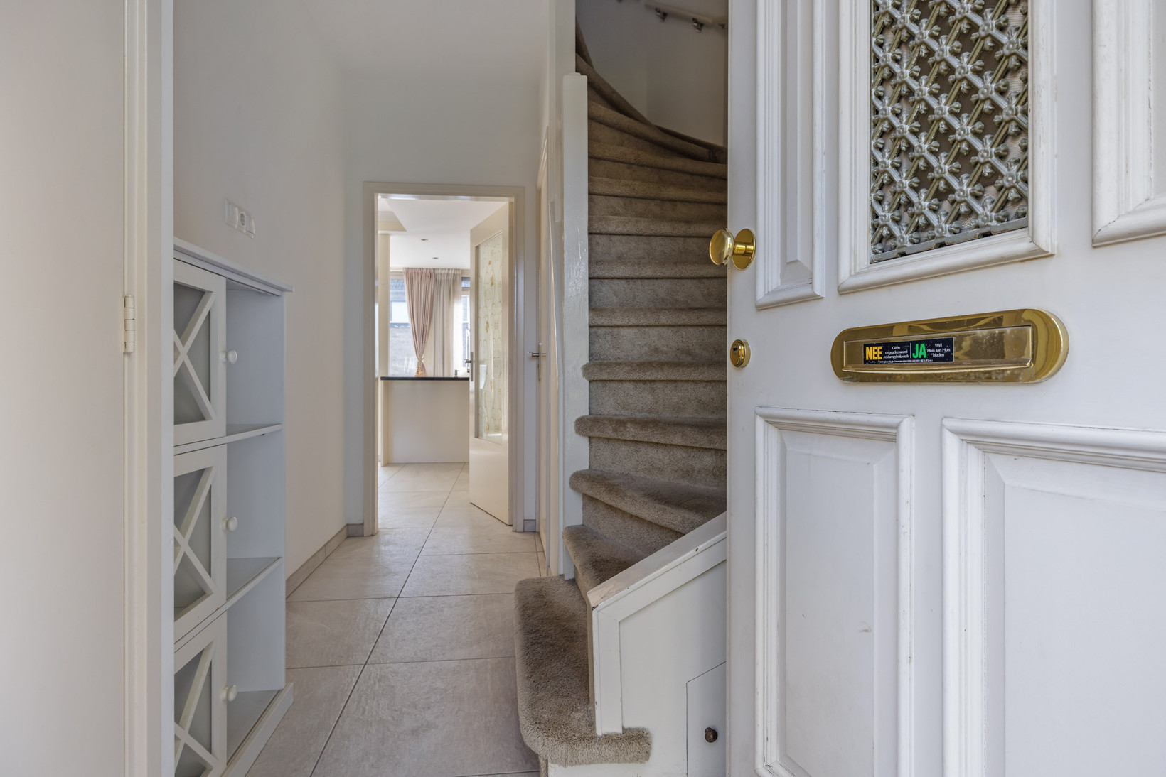 Tussenwoning te koop: Adelaertstraat 28, Eindhoven