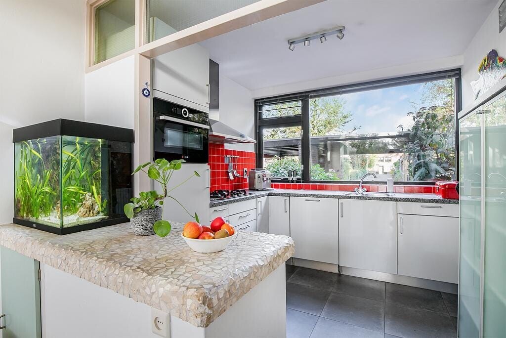 Tussenwoning te koop: Winselerhof 5, Eindhoven
