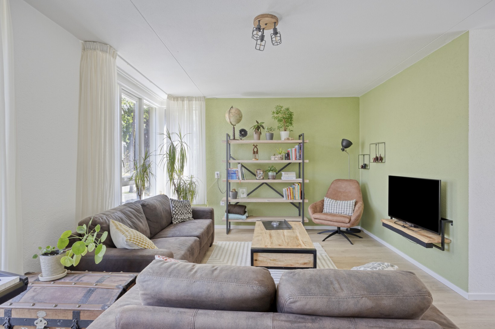 Tussenwoning te koop: Leistraat 33, Eindhoven