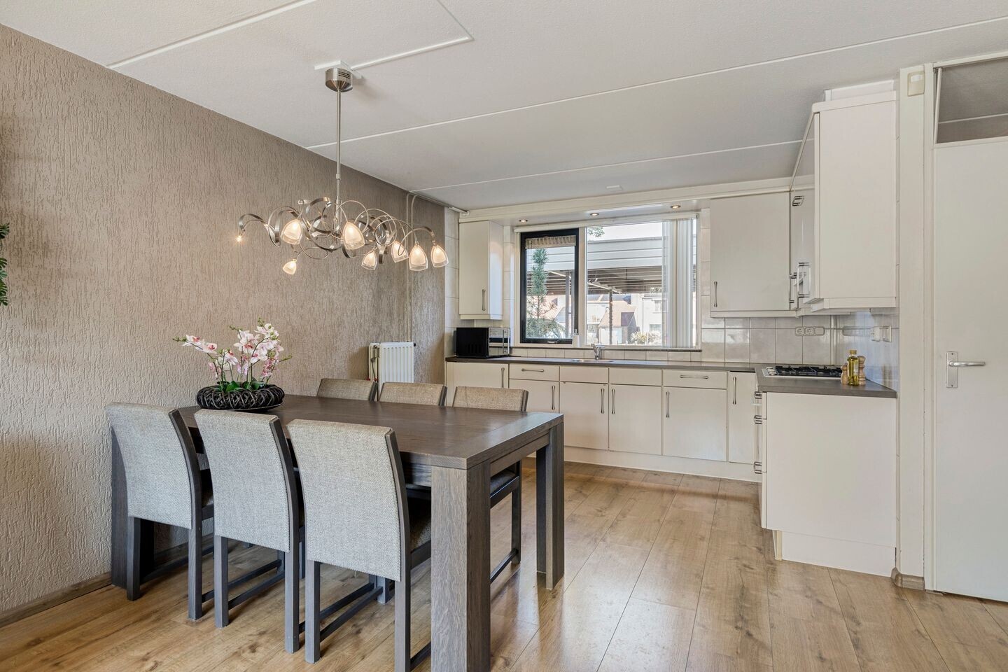 Tussenwoning te koop: Spaaihoefweg 16, Eindhoven