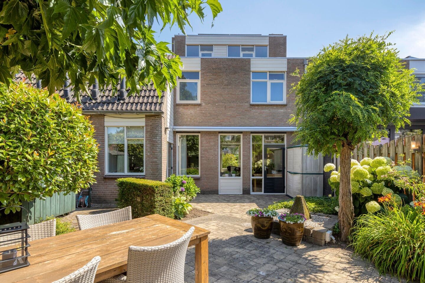 Tussenwoning te koop: Champagnehof 14, Eindhoven