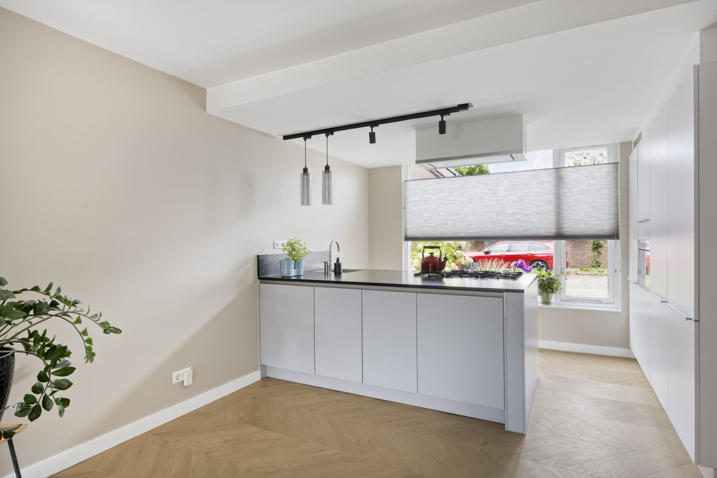 Tussenwoning te koop: Compiègnehof 5, Eindhoven