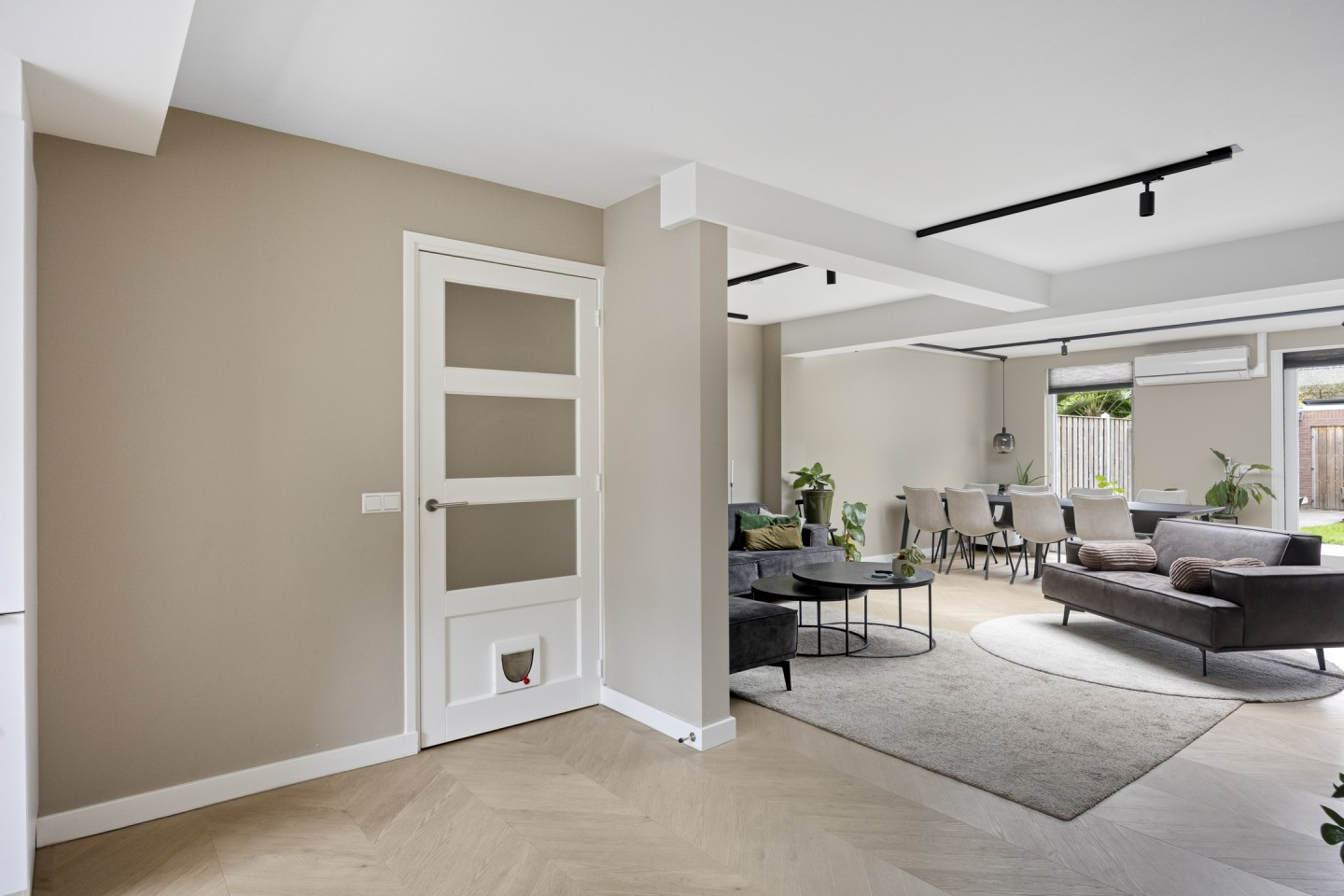 Tussenwoning te koop: Compiègnehof 5, Eindhoven