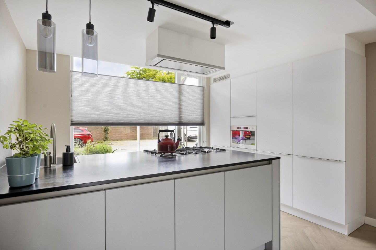 Tussenwoning te koop: Compiègnehof 5, Eindhoven