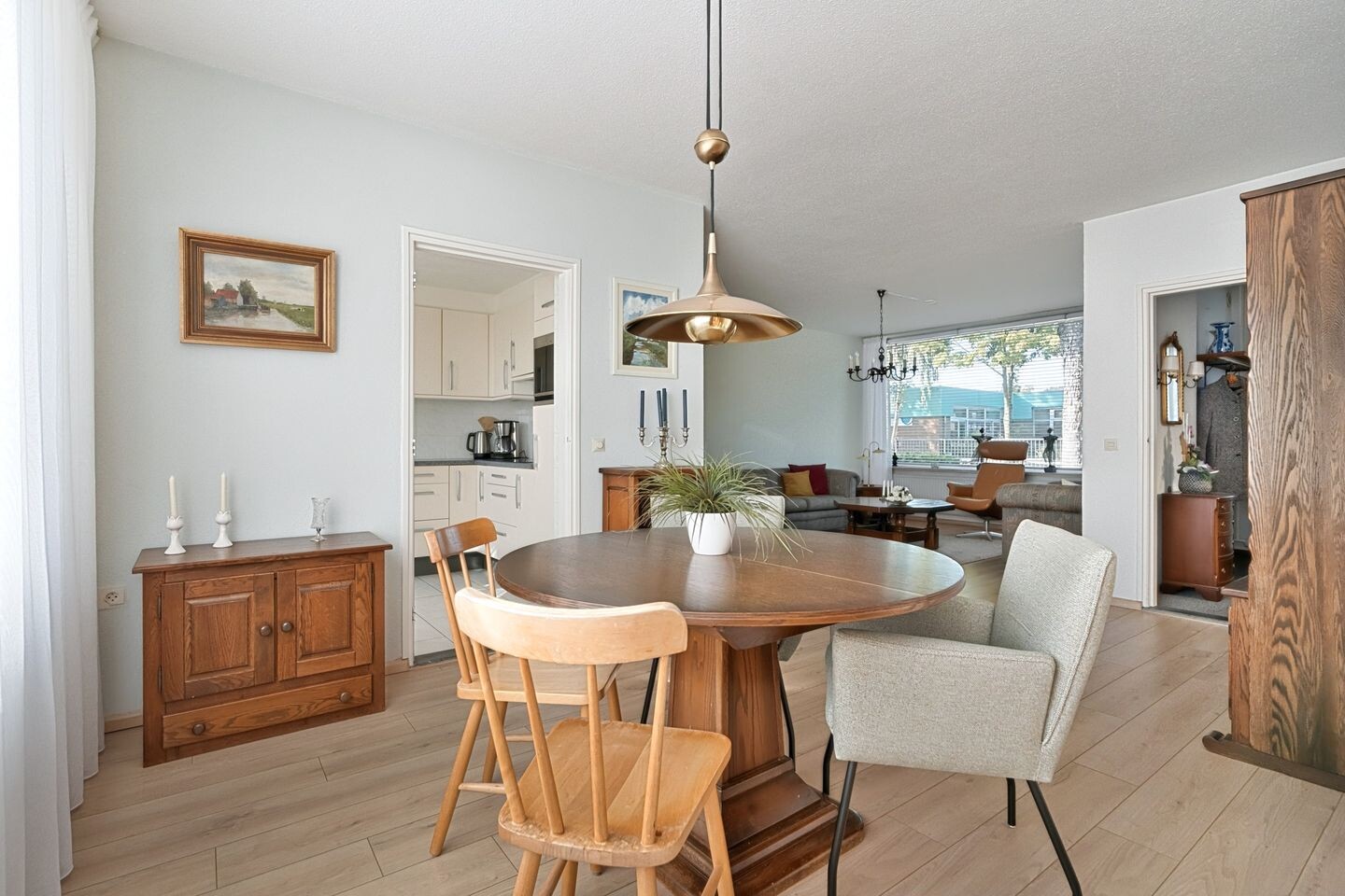 Tussenwoning te koop: Broodberglaan 10, Eindhoven