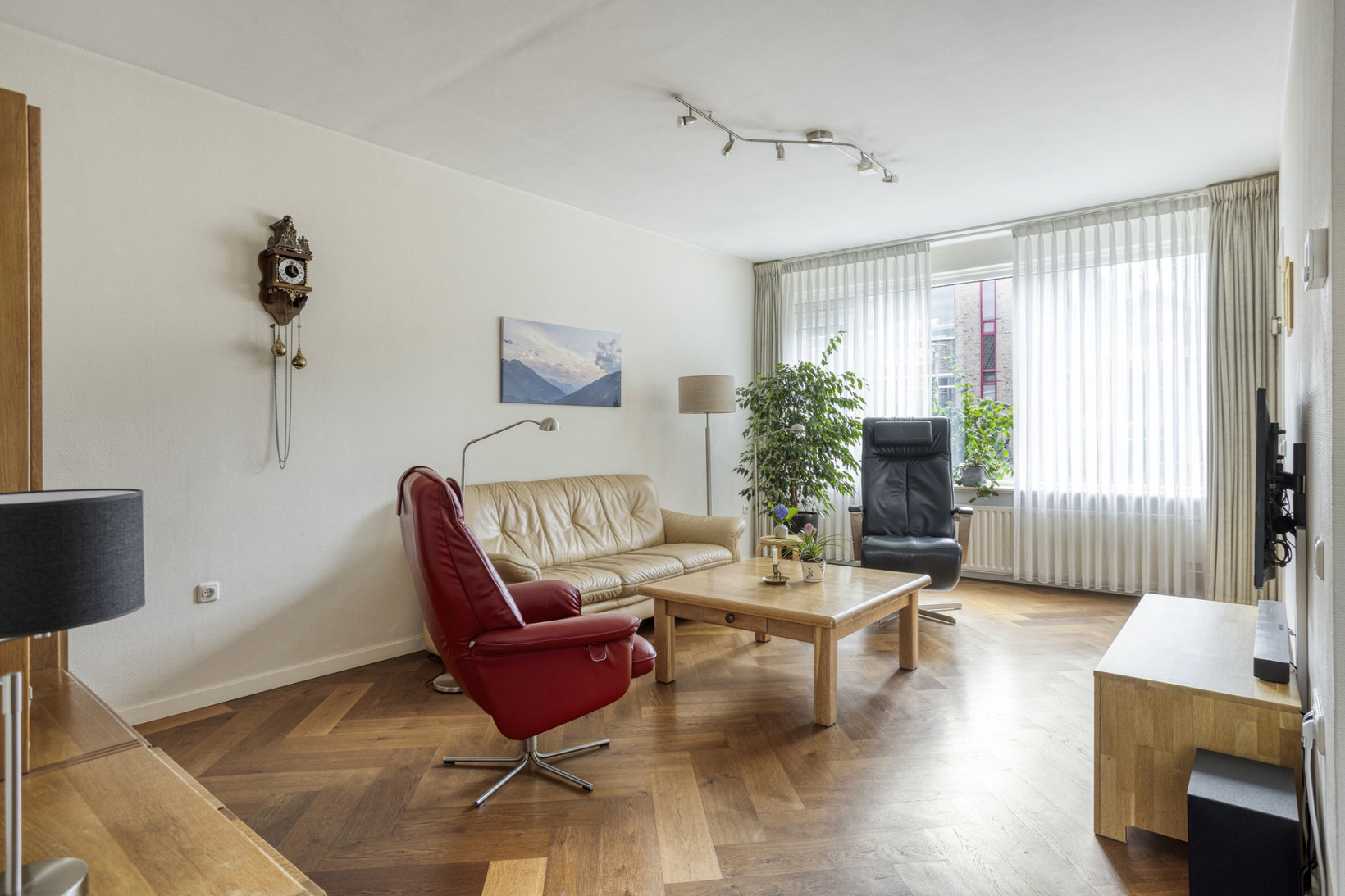 Tussenwoning te koop: Zuiderzeelaan 20, Eindhoven