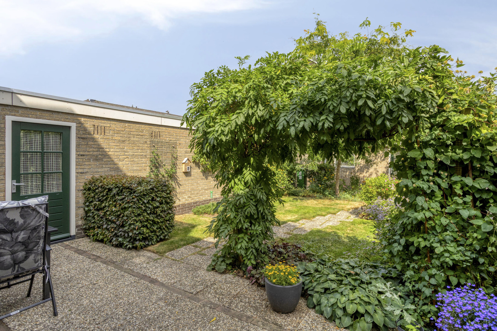 Tussenwoning te koop: Zuiderzeelaan 20, Eindhoven