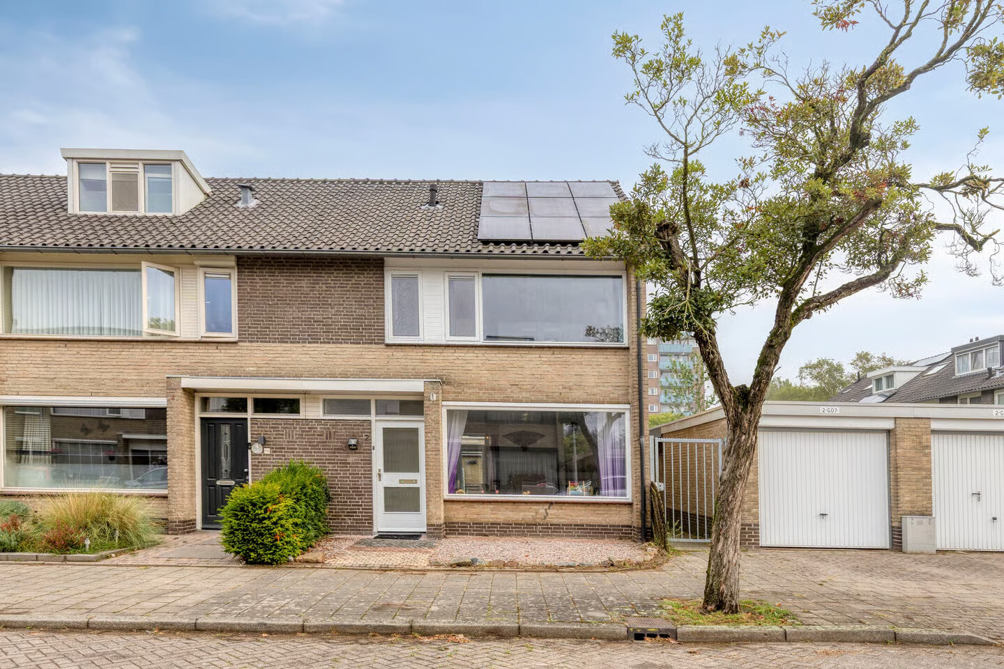 Hoekwoning te koop: Tiengemetenstraat 2, Eindhoven