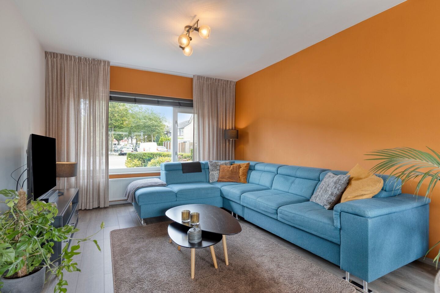 Hoekwoning te koop: Vlaanderenlaan 21, Eindhoven