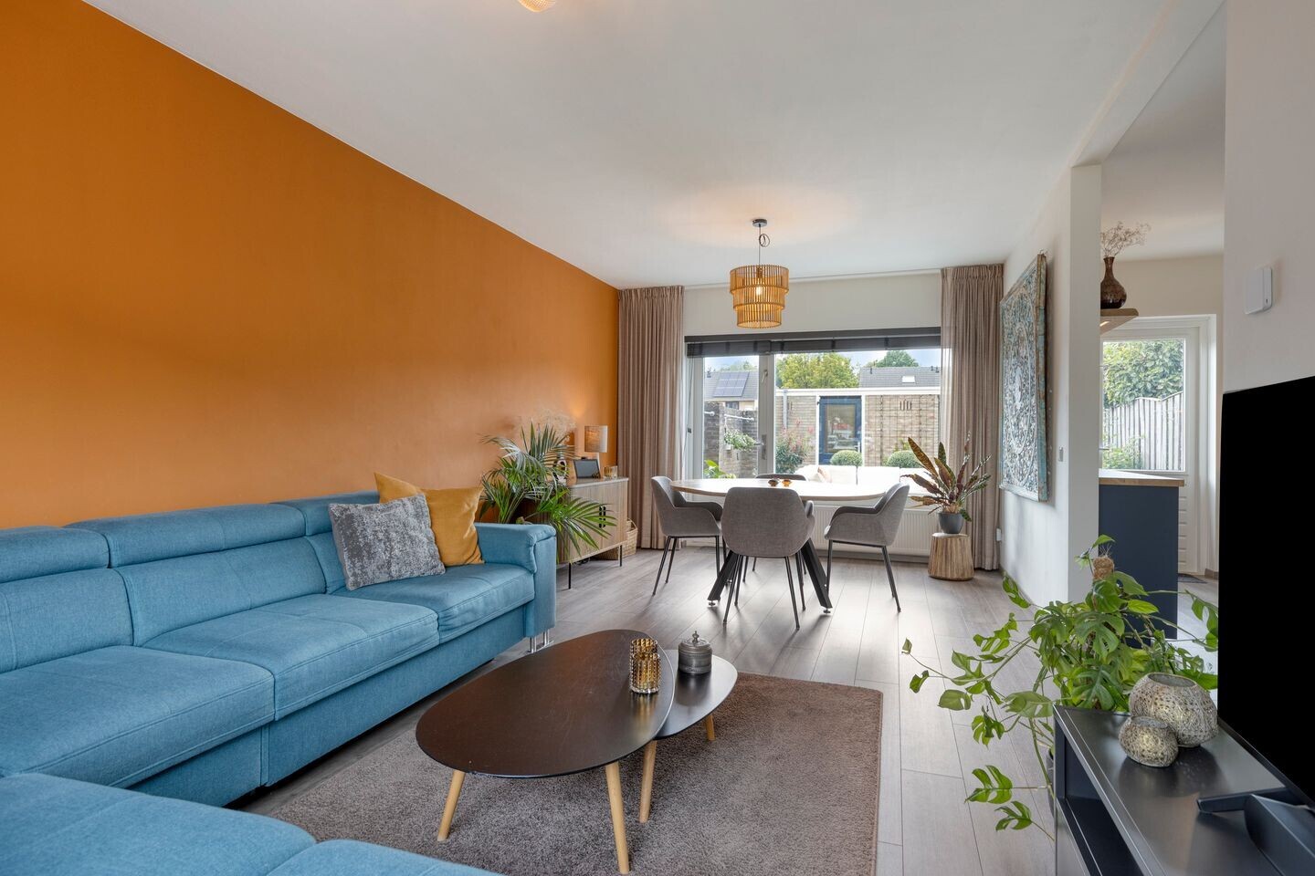 Hoekwoning te koop: Vlaanderenlaan 21, Eindhoven