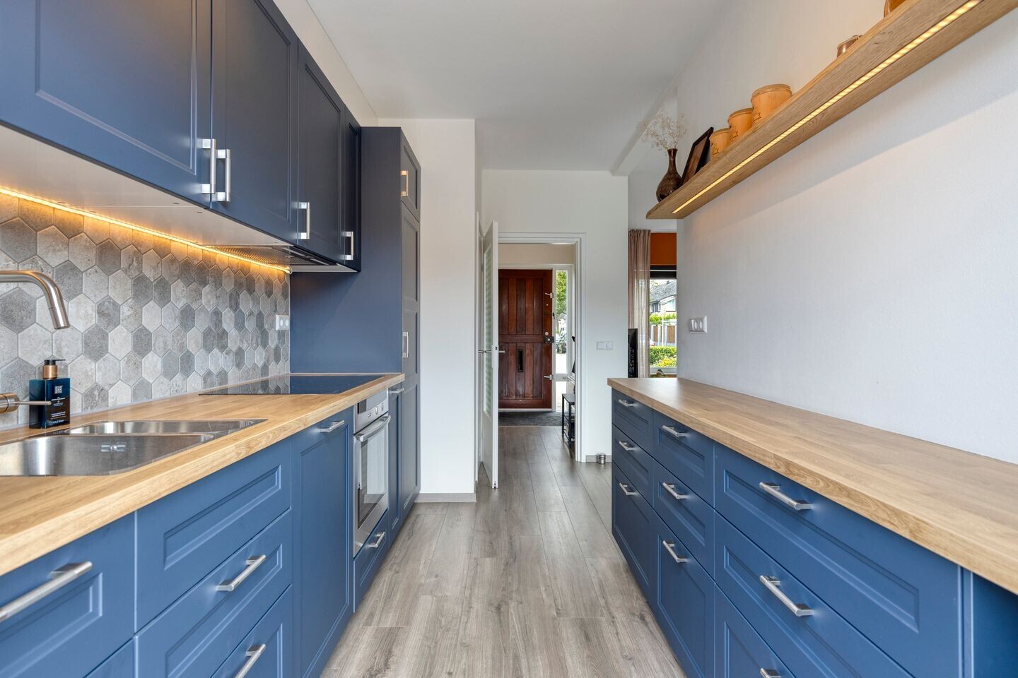 Hoekwoning te koop: Vlaanderenlaan 21, Eindhoven