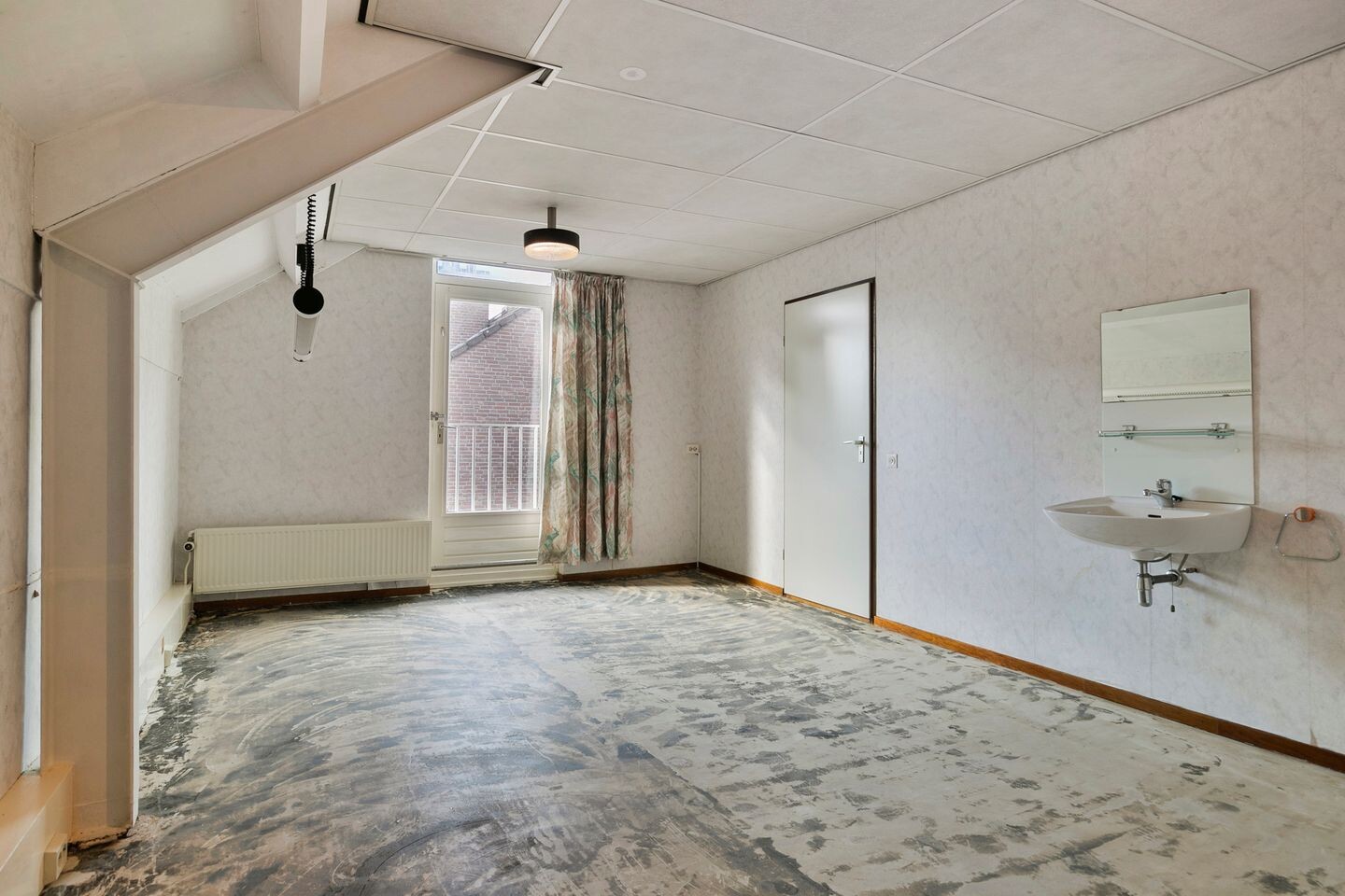Tussenwoning te koop: Leuvenlaan 13, Eindhoven