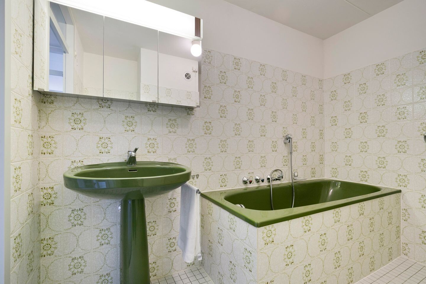 Tussenwoning te koop: Leuvenlaan 13, Eindhoven