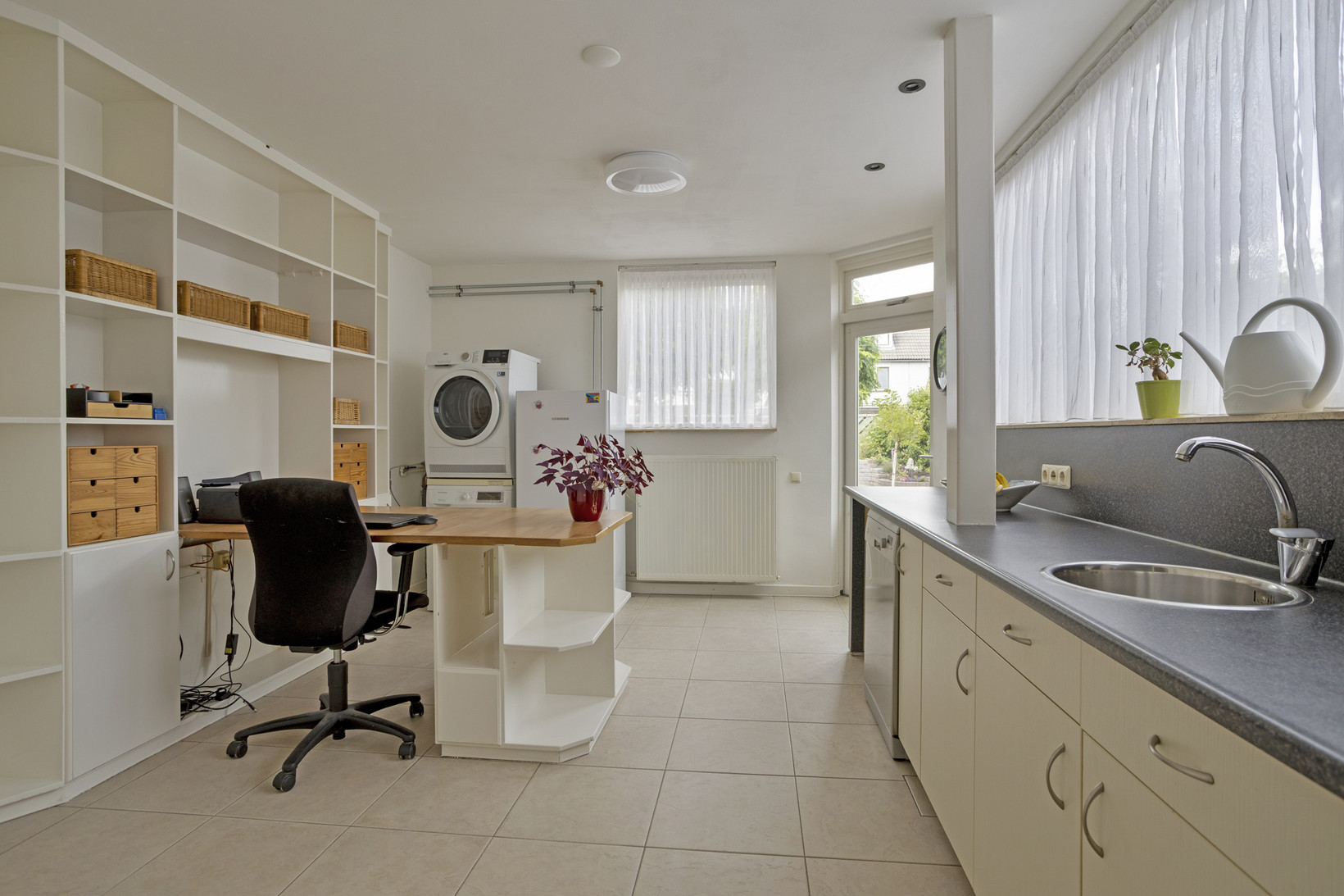 Hoekwoning te koop: Hondsruglaan 138, Eindhoven