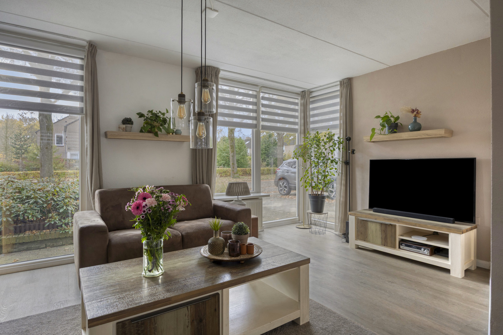 Tussenwoning te koop: Aanschot 110, Eindhoven