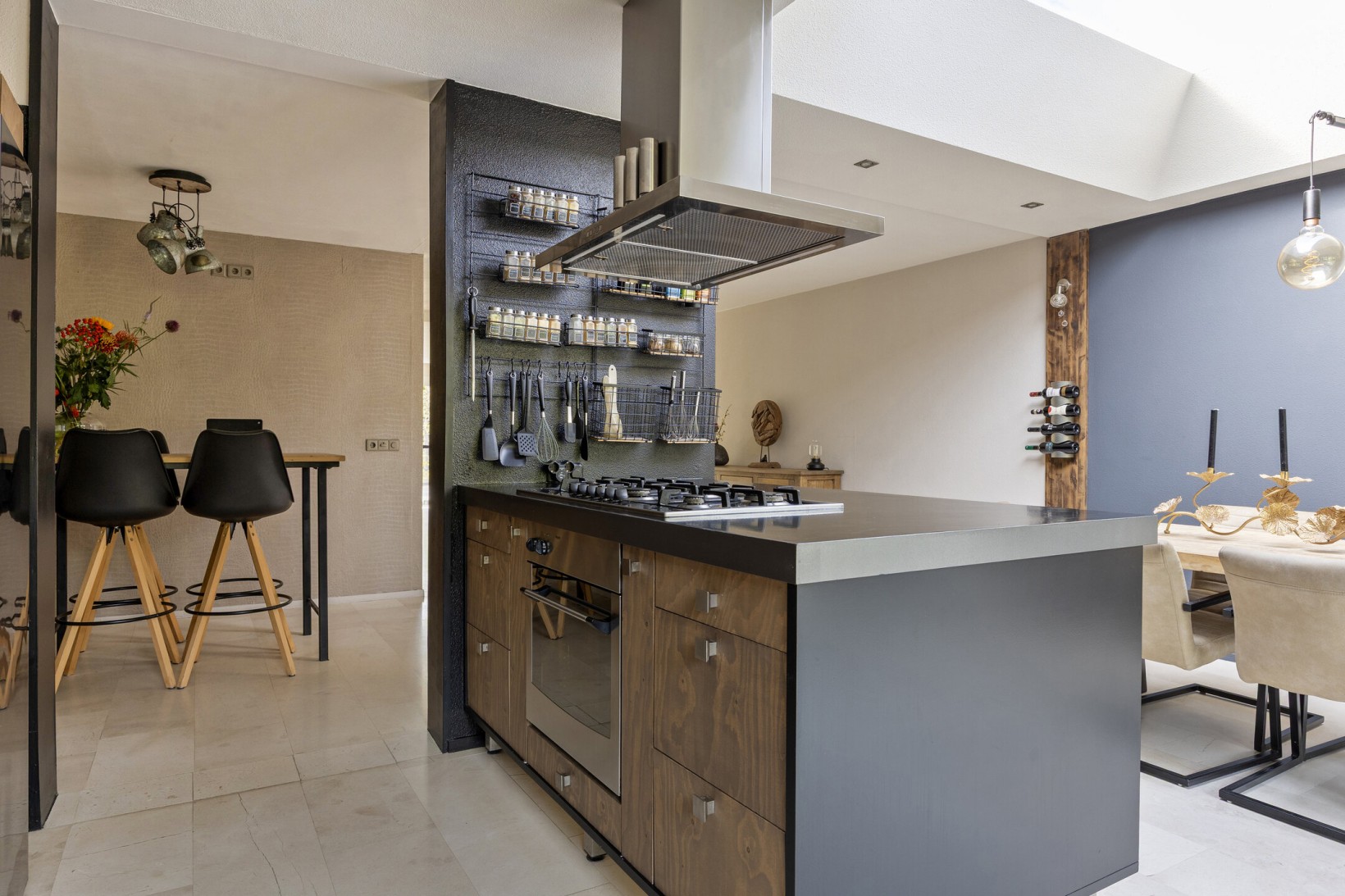 Tussenwoning te koop: Dolomiet 21, Eindhoven