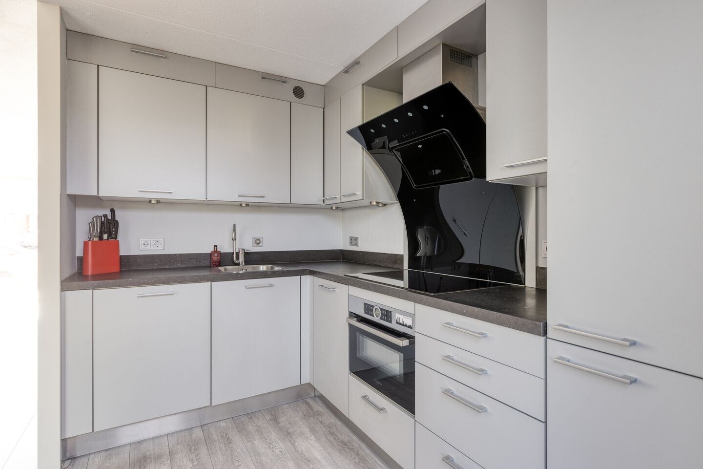 Tussenwoning te koop: Opera 46, Eindhoven