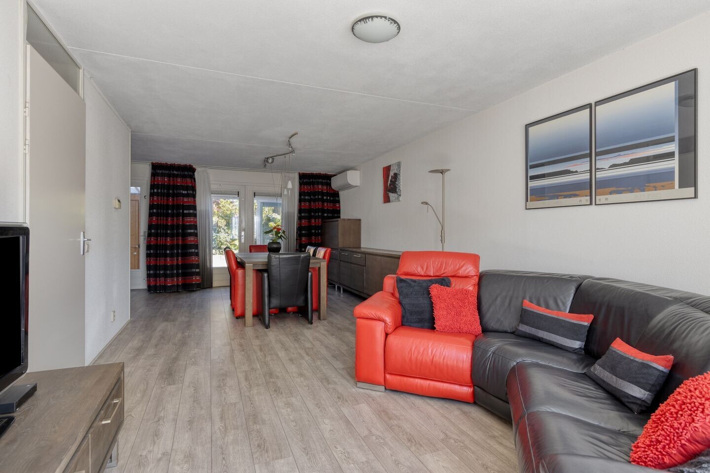 Tussenwoning te koop: Opera 46, Eindhoven