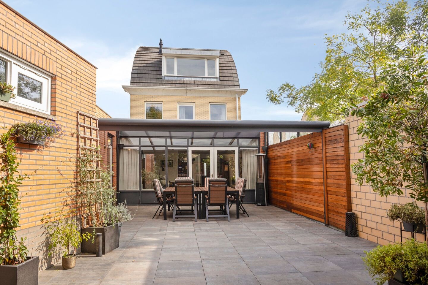 Hoekwoning te koop: Molièrelaan 24, Eindhoven