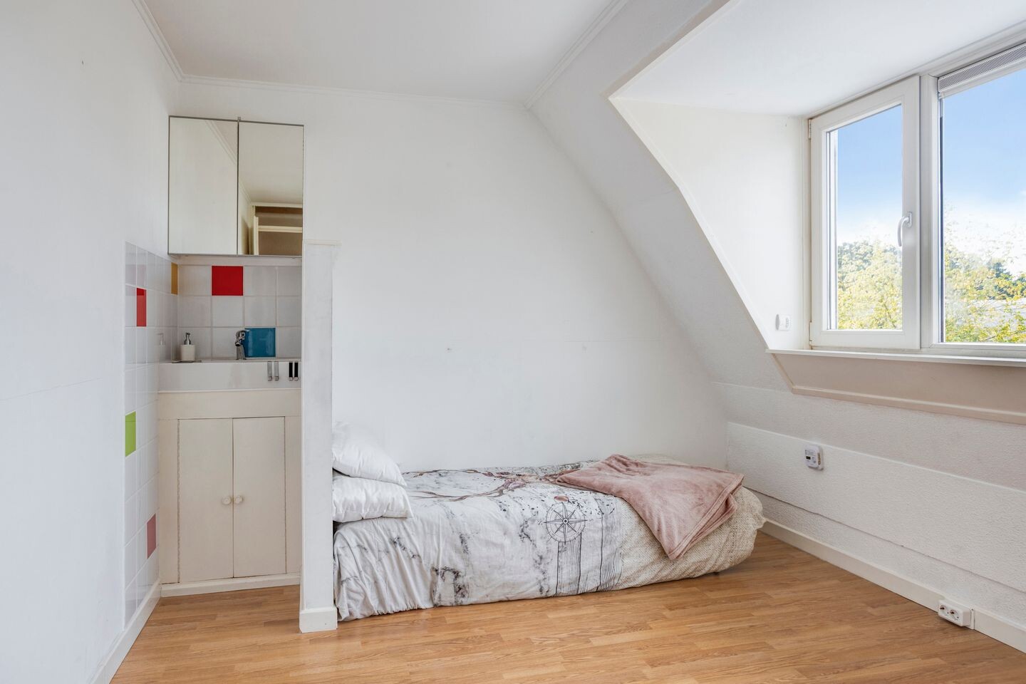 Hoekwoning te koop: Molièrelaan 24, Eindhoven