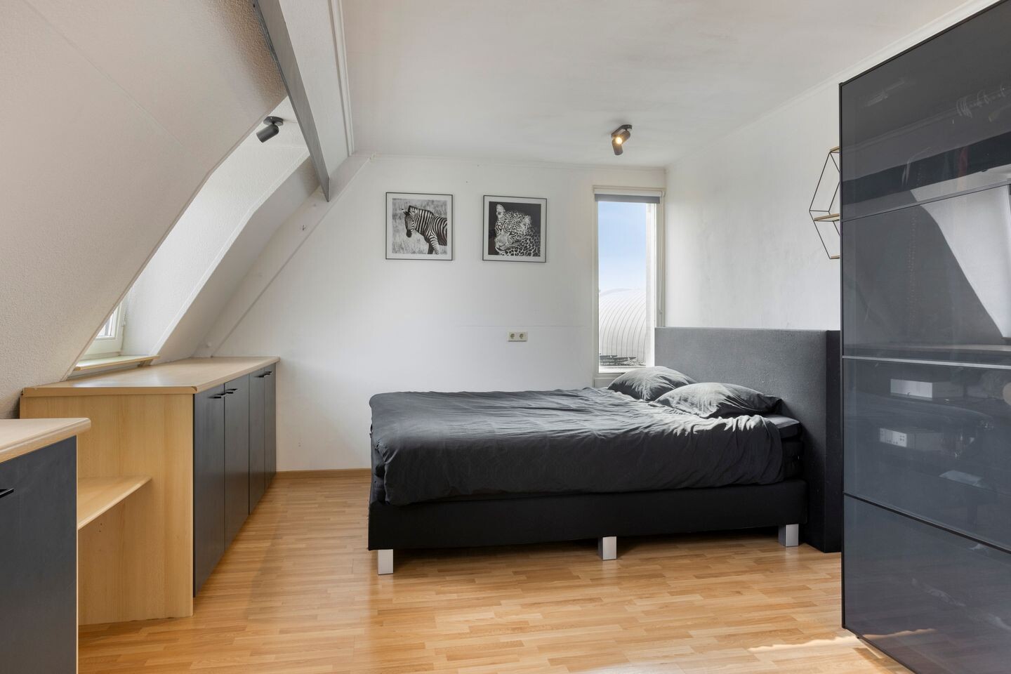 Hoekwoning te koop: Molièrelaan 24, Eindhoven