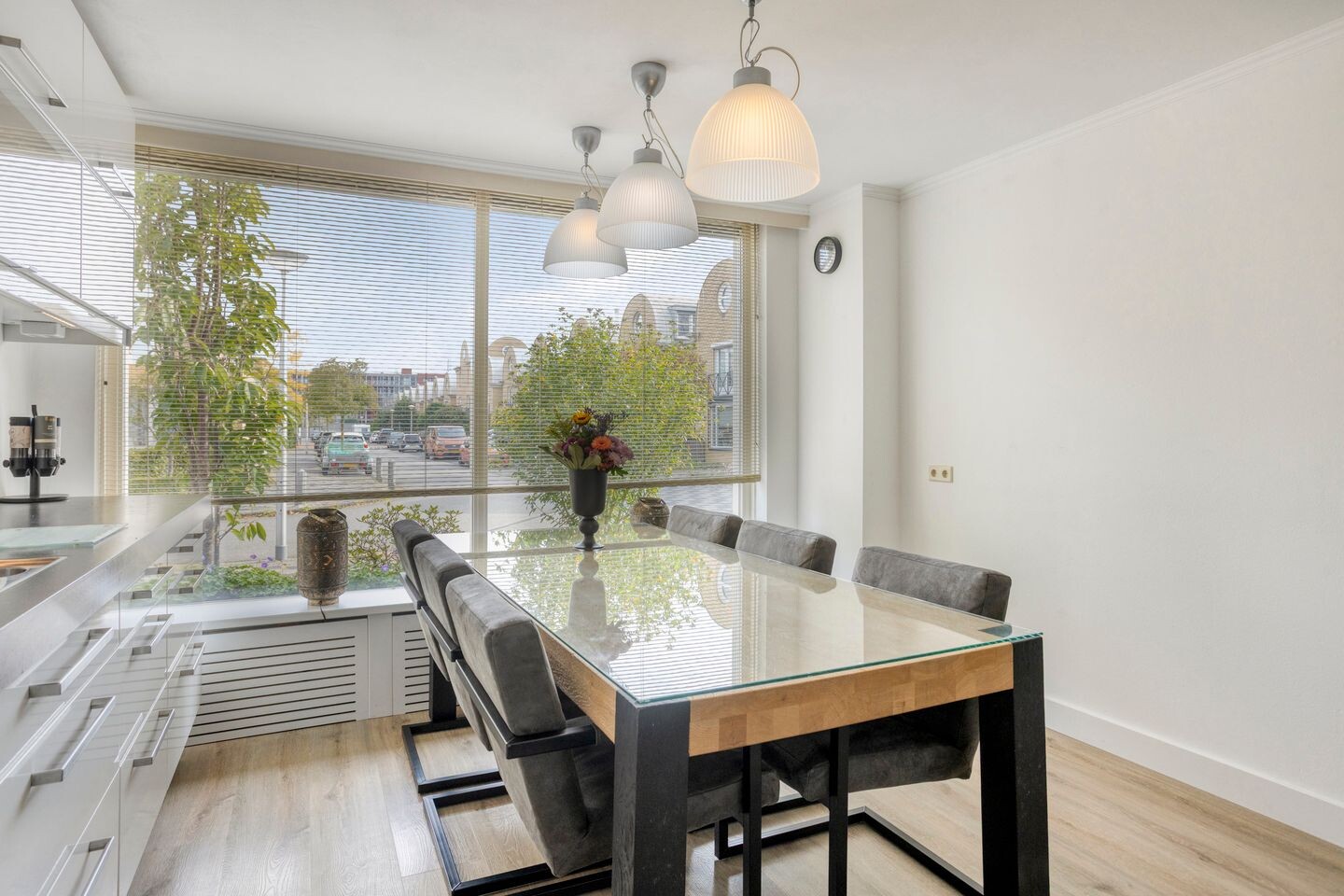 Hoekwoning te koop: Molièrelaan 24, Eindhoven