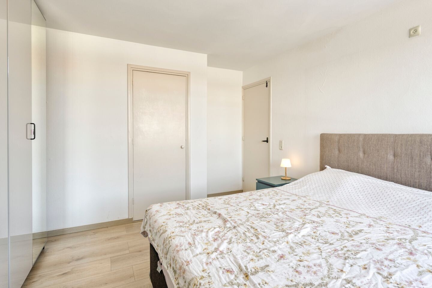 Tussenwoning te koop: Midaslaan 32, Eindhoven