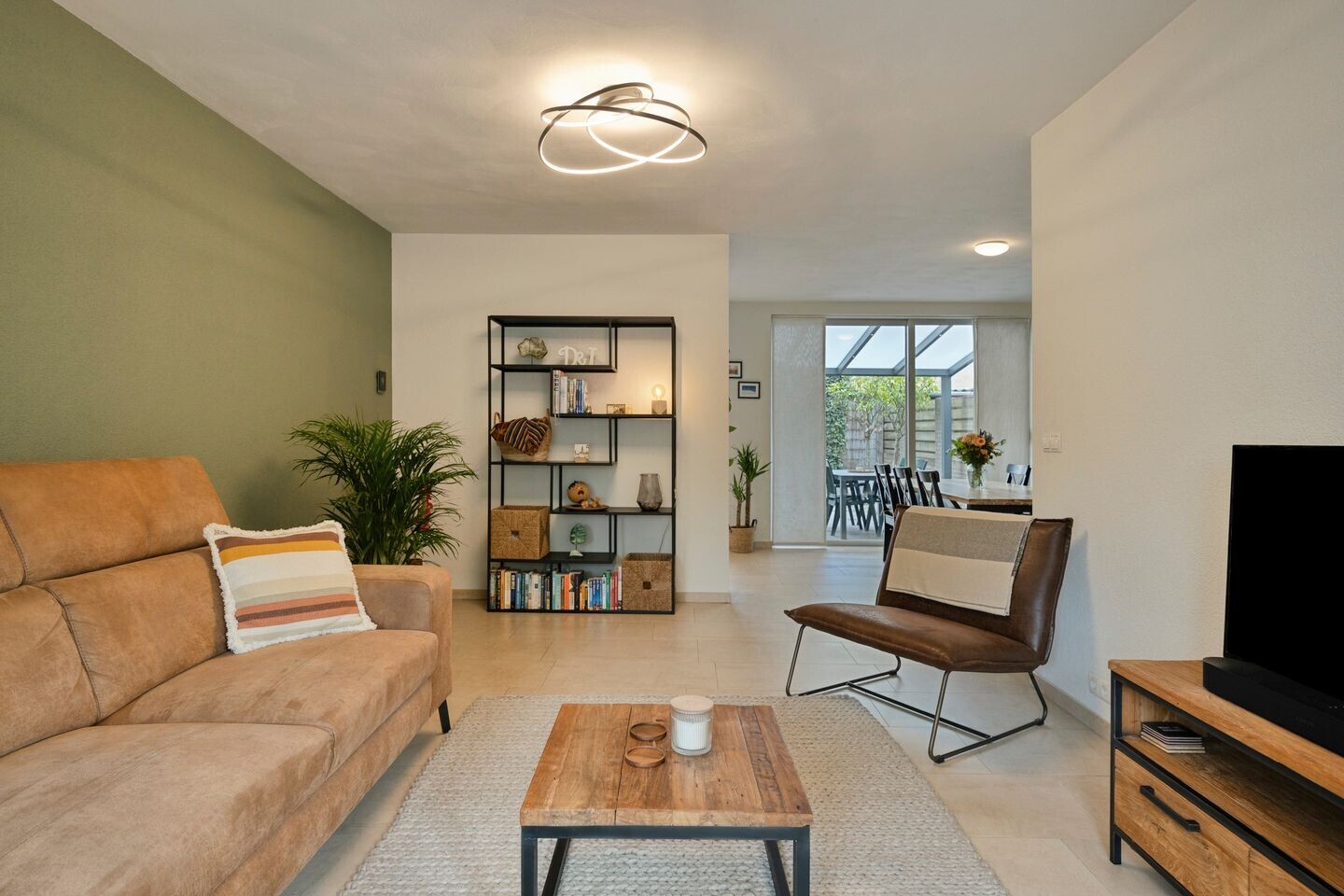 Hoekwoning te koop: Kruburg 72, Eindhoven